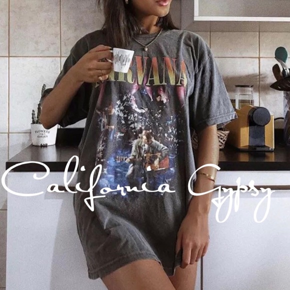 Nirvana Music Band Oversized T-shirt - Picture 10 of 14